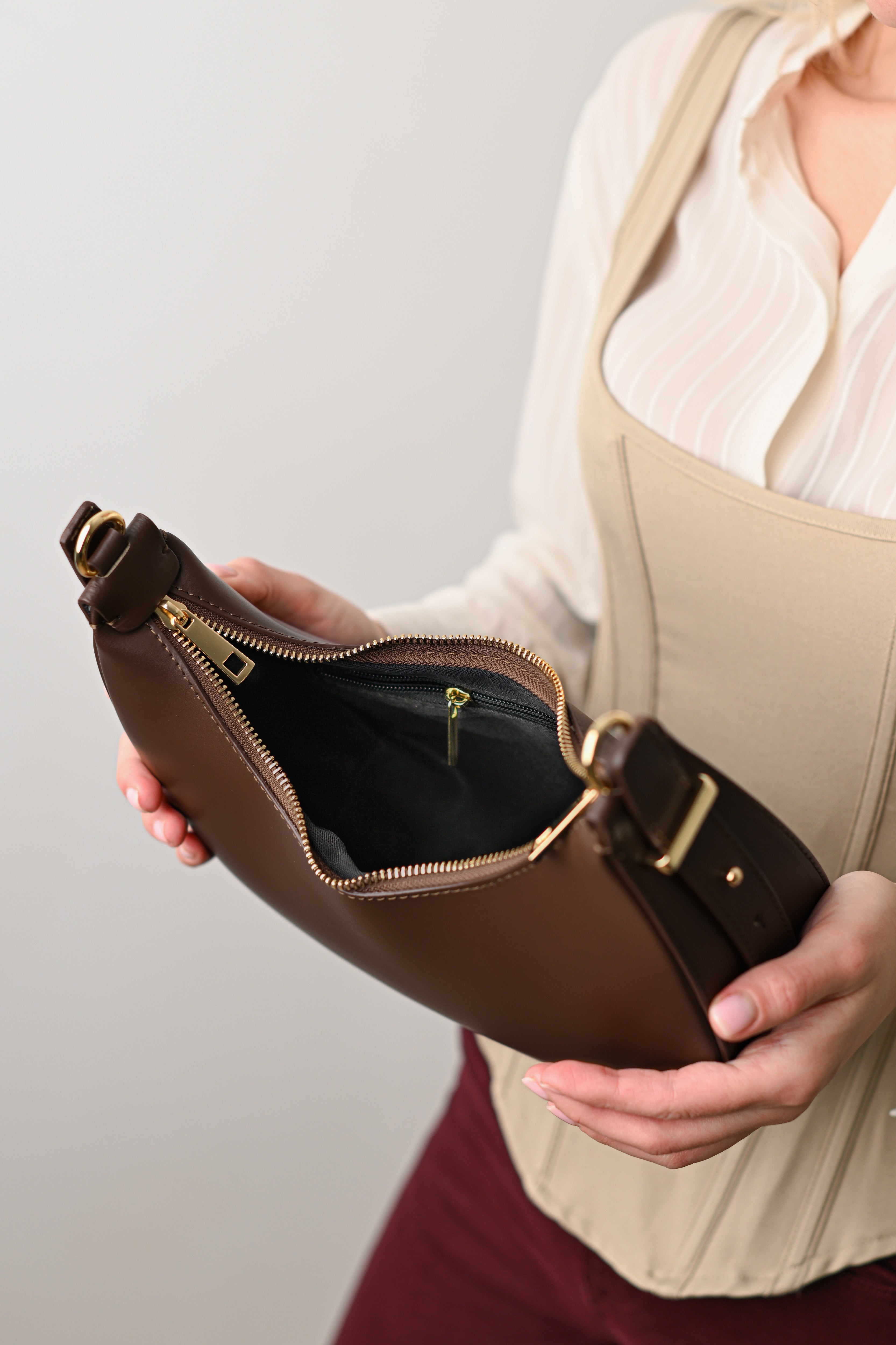 MOLLY CZEKOLADA GORZKA