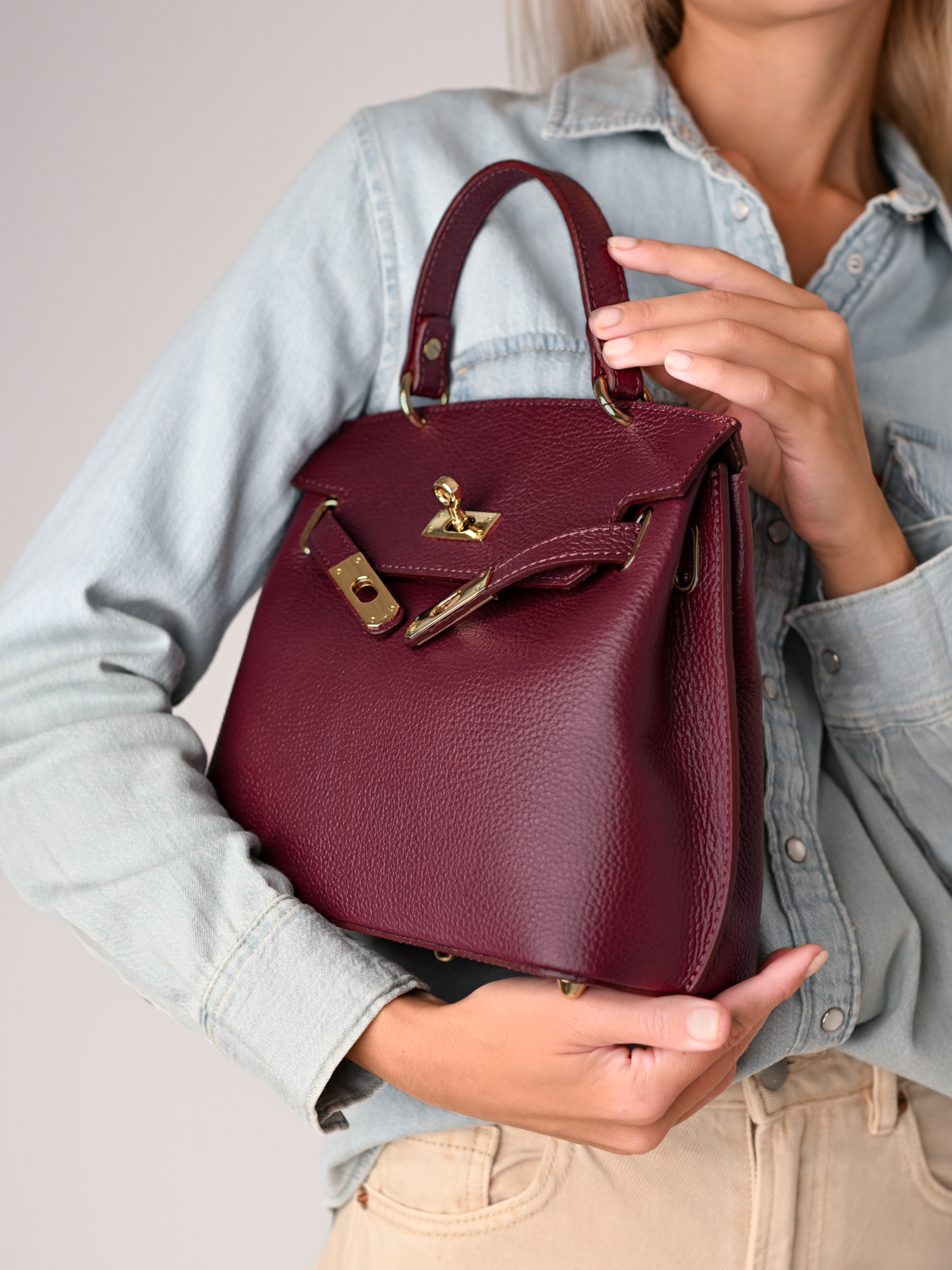 MIA BURGUNDY, PIELE NATURALĂ.