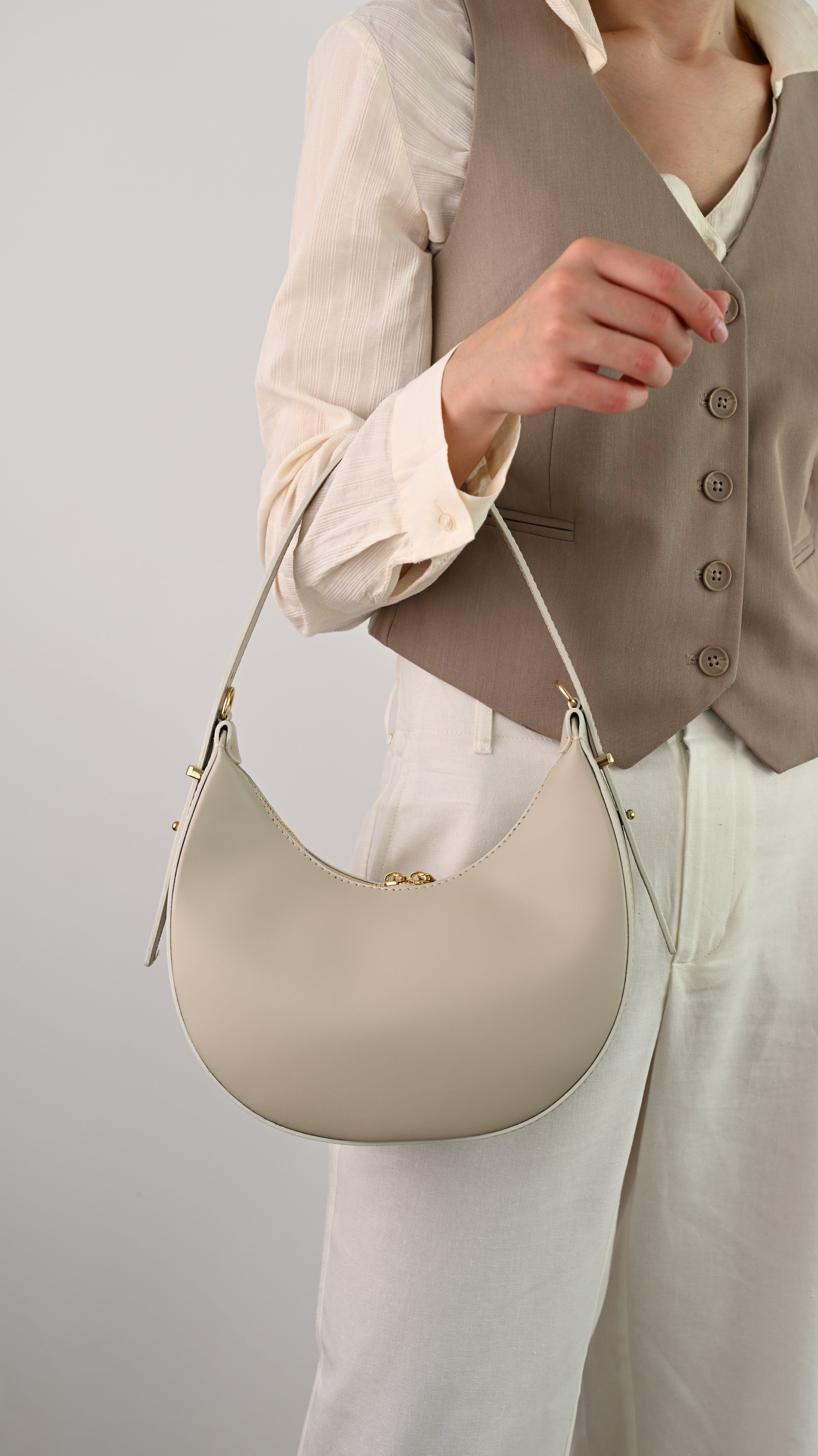 MOLLY SOFT GREY-BEIGE